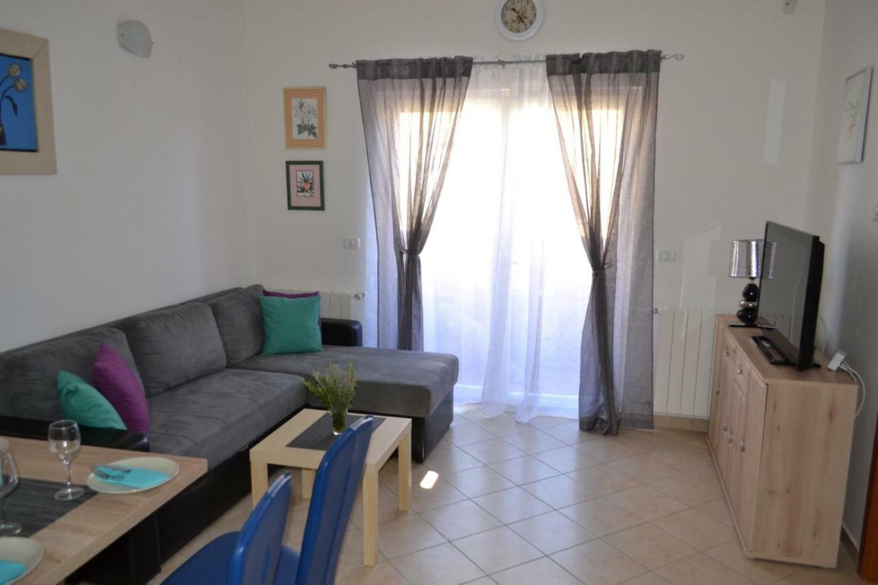 Apartment Din Банджоле Экстерьер фото